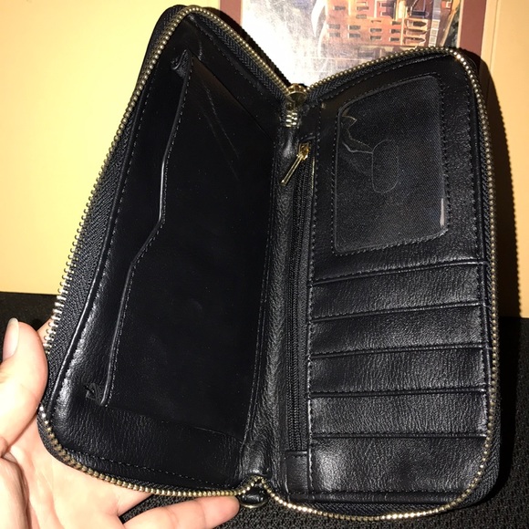 Black Bow Leather Wallet - Picture 7 of 7